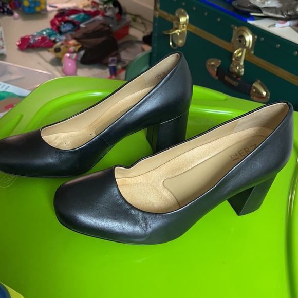 Naturalizer Shoes 65 Ww Naturalizer Heels Poshmark